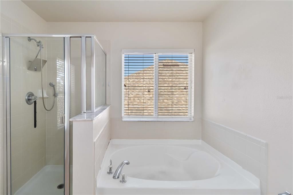 На продажу: $849,000 (5 спален, 3 ванн, 3566 Квадратных фут)