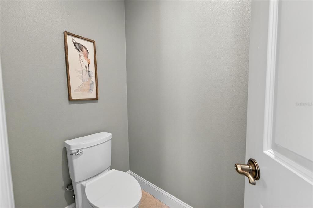 На продажу: $389,000 (3 спален, 2 ванн, 2450 Квадратных фут)