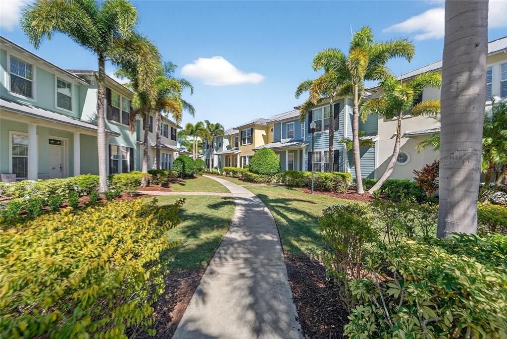 На продажу: $389,000 (3 спален, 2 ванн, 2450 Квадратных фут)