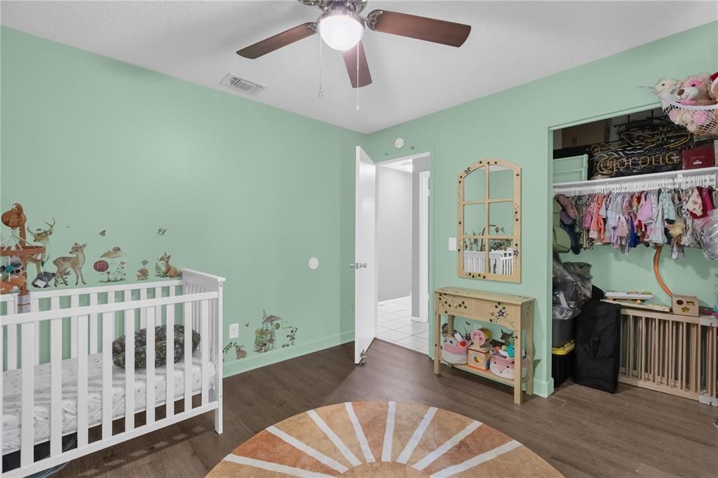 待售: $290,000 (3 贝兹, 2 浴室, 1000 平方英尺)