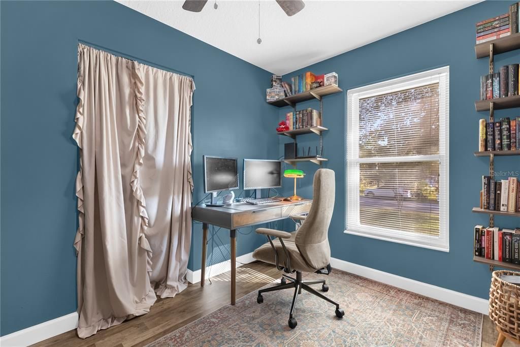 待售: $290,000 (3 贝兹, 2 浴室, 1000 平方英尺)