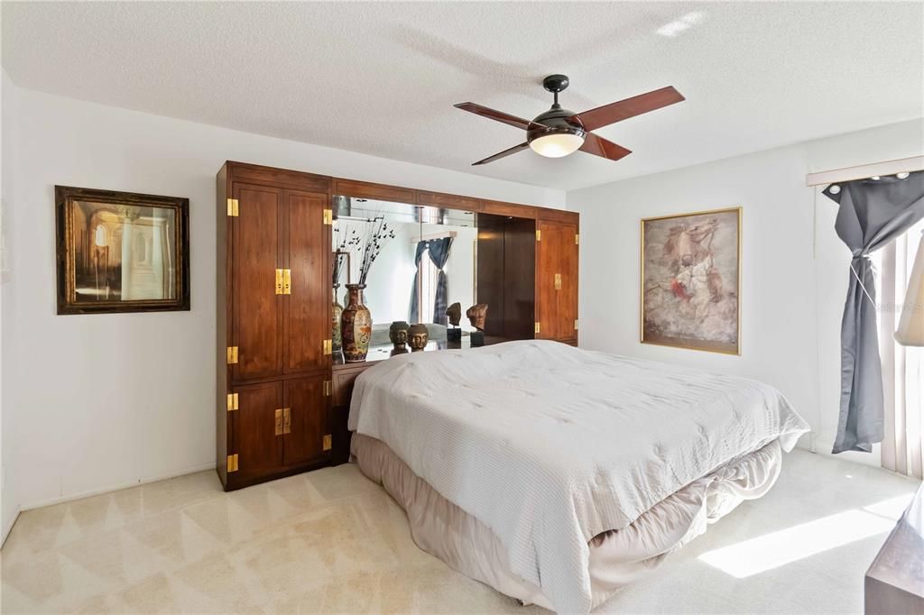 En Venta: $189,000 (2 camas, 2 baños, 1216 Pies cuadrados)