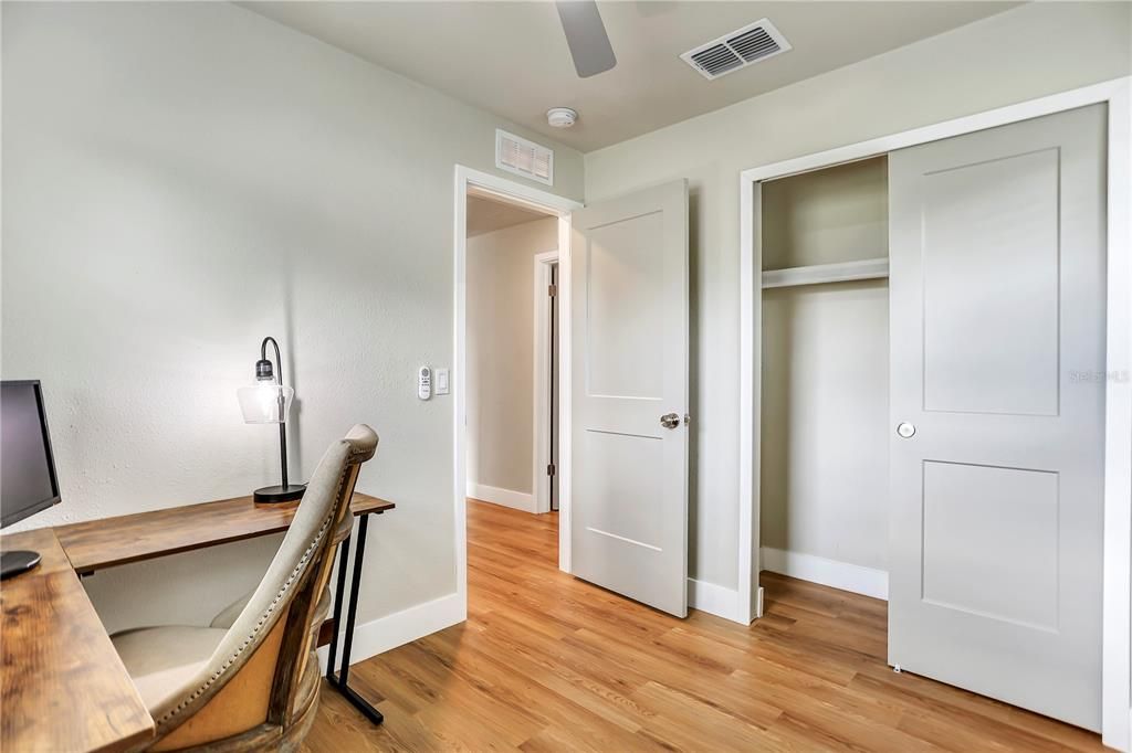 На продажу: $345,000 (3 спален, 2 ванн, 1225 Квадратных фут)