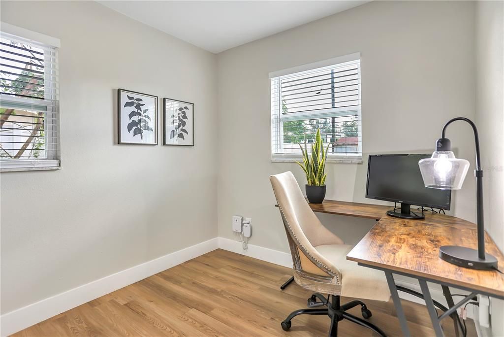 На продажу: $345,000 (3 спален, 2 ванн, 1225 Квадратных фут)