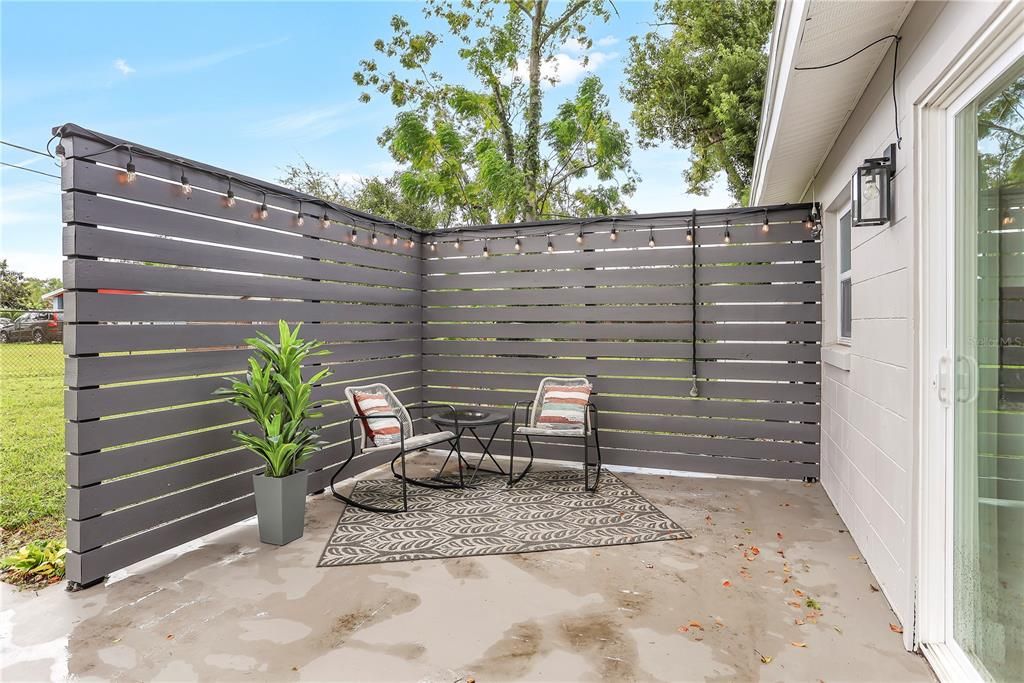 На продажу: $345,000 (3 спален, 2 ванн, 1225 Квадратных фут)