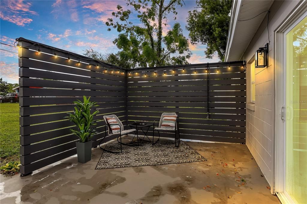 На продажу: $345,000 (3 спален, 2 ванн, 1225 Квадратных фут)