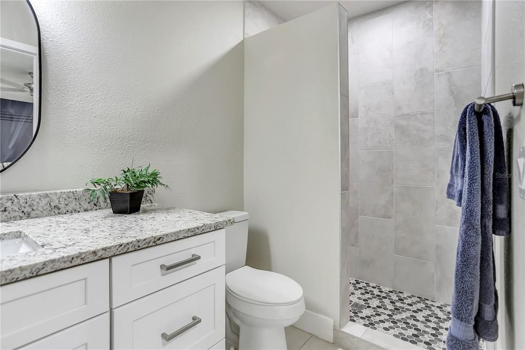 На продажу: $345,000 (3 спален, 2 ванн, 1225 Квадратных фут)