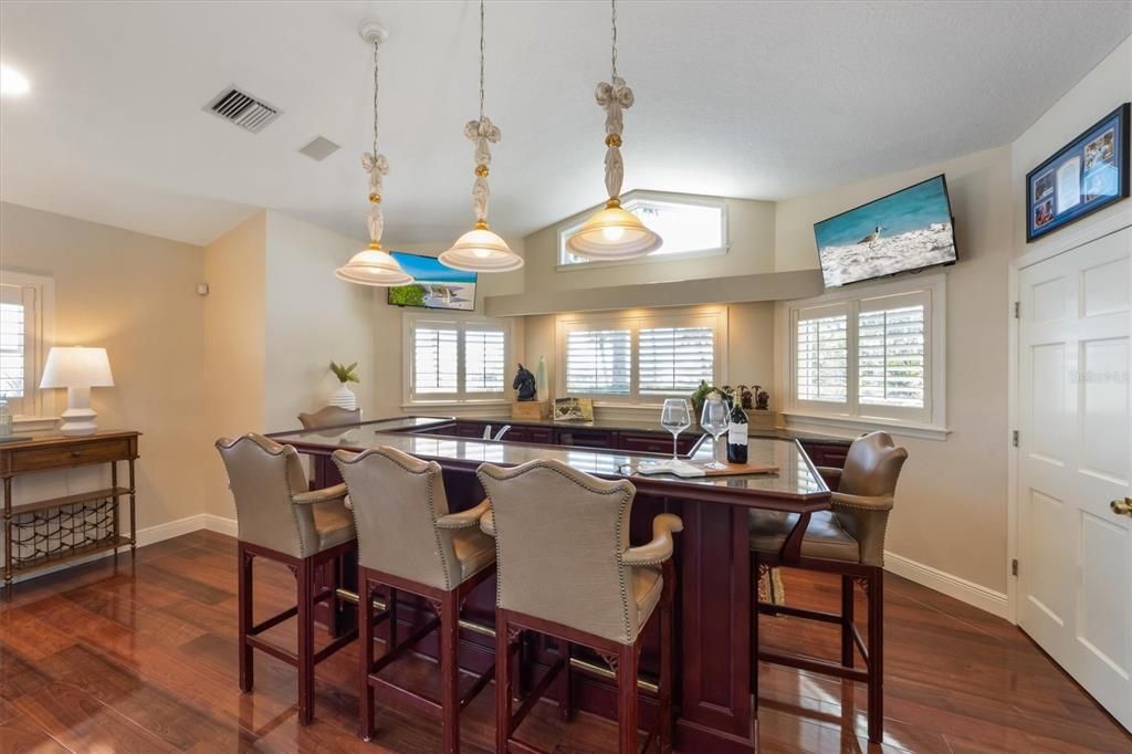 待售: $2,999,000 (5 贝兹, 3 浴室, 4969 平方英尺)