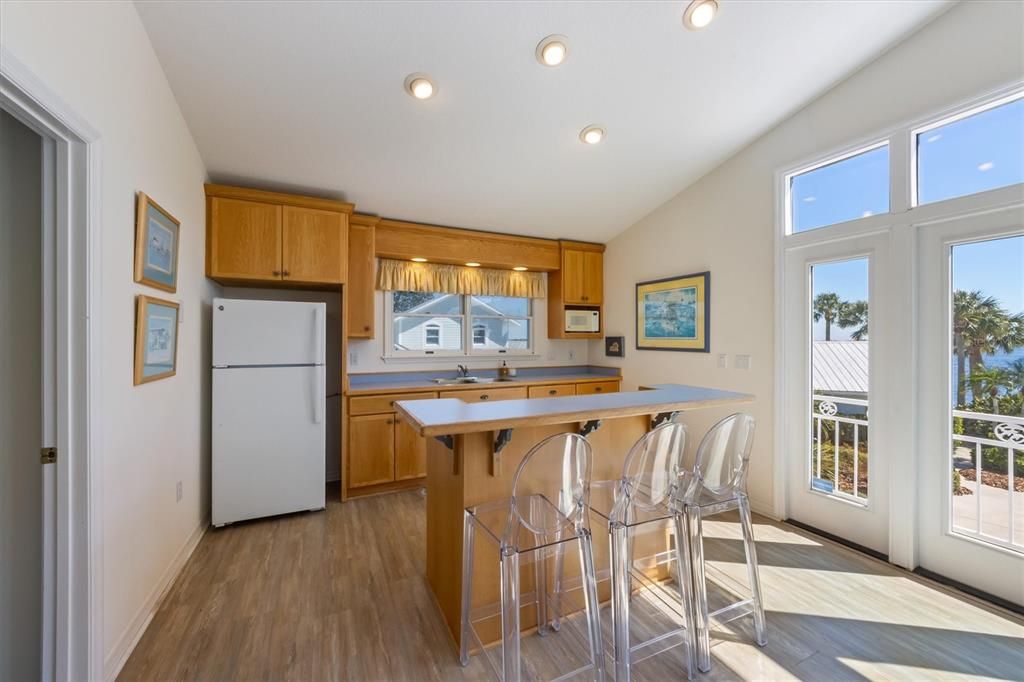 待售: $2,999,000 (5 贝兹, 3 浴室, 4969 平方英尺)