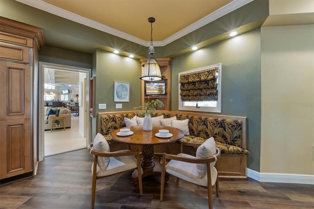 待售: $2,999,000 (5 贝兹, 3 浴室, 4969 平方英尺)