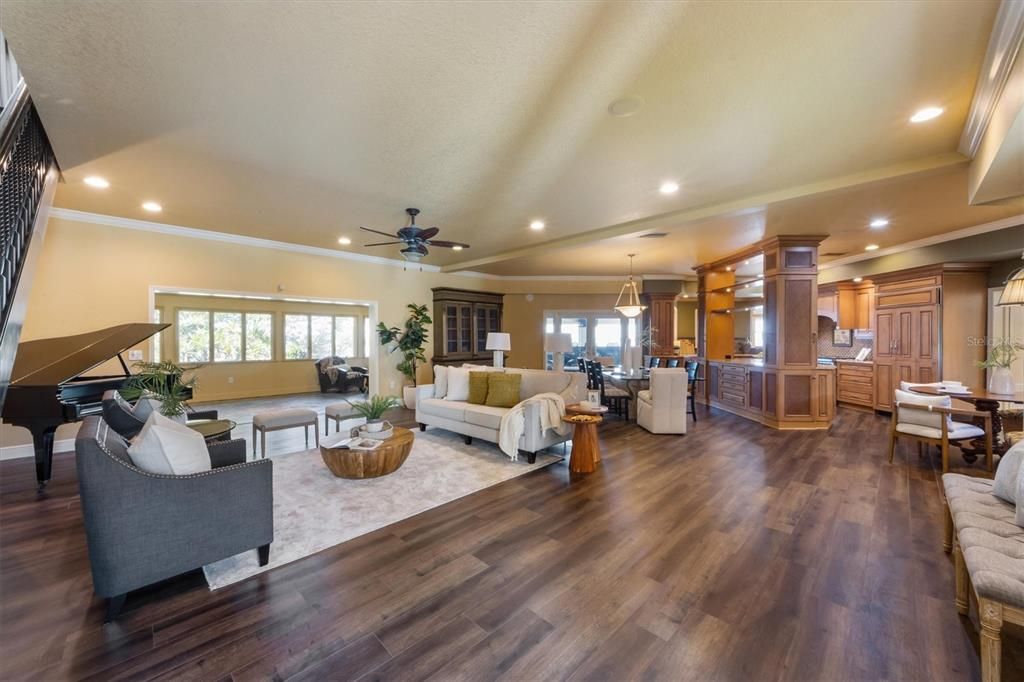 待售: $2,999,000 (5 贝兹, 3 浴室, 4969 平方英尺)