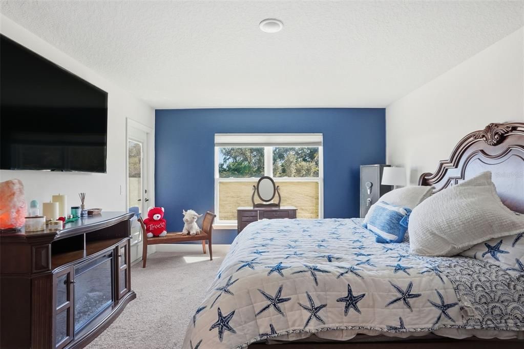 На продажу: $574,900 (4 спален, 3 ванн, 2555 Квадратных фут)