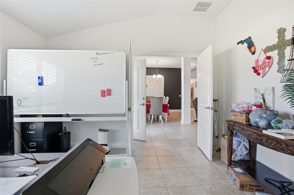 На продажу: $574,900 (4 спален, 3 ванн, 2555 Квадратных фут)