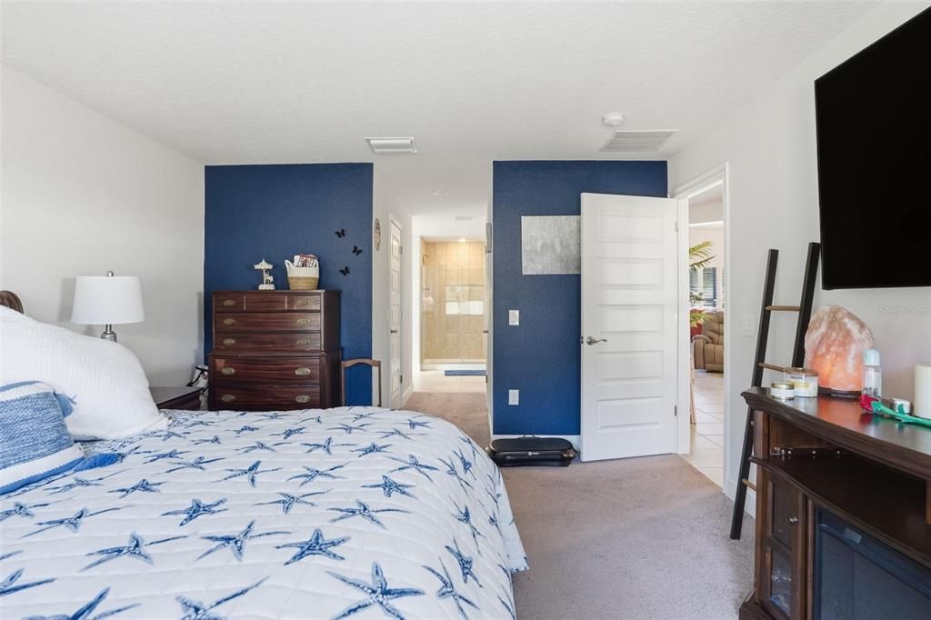 На продажу: $574,900 (4 спален, 3 ванн, 2555 Квадратных фут)