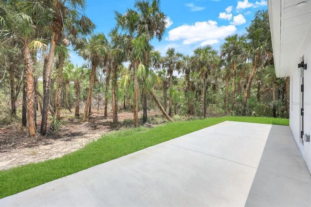 For Sale: $499,000 (4 beds, 4 baths, 1569 Square Feet)