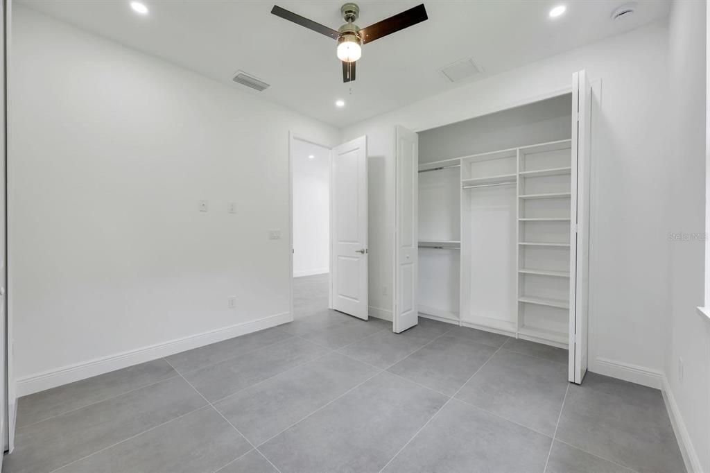 For Sale: $499,000 (4 beds, 4 baths, 1569 Square Feet)