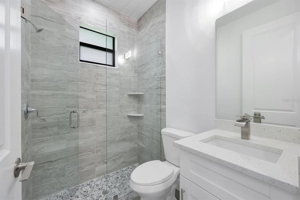 For Sale: $499,000 (4 beds, 4 baths, 1569 Square Feet)