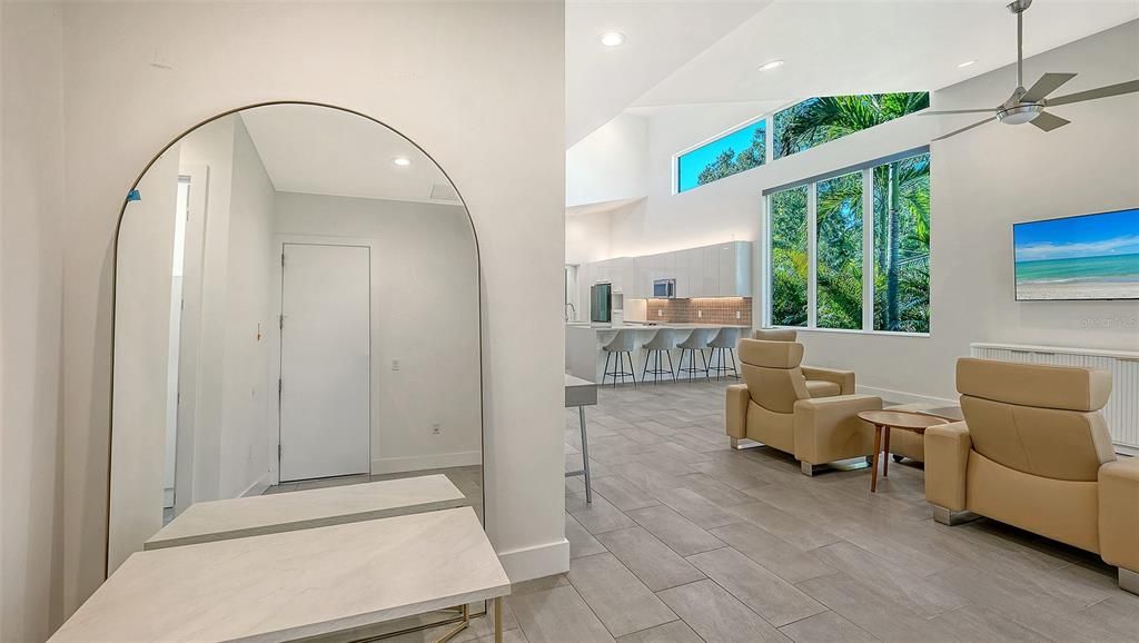 На продажу: $1,395,000 (3 спален, 2 ванн, 2332 Квадратных фут)