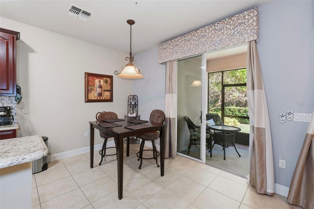 На продажу: $369,000 (3 спален, 2 ванн, 2059 Квадратных фут)