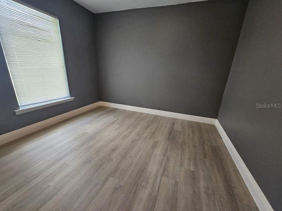 For Sale: $259,990 (3 beds, 2 baths, 1000 Square Feet)