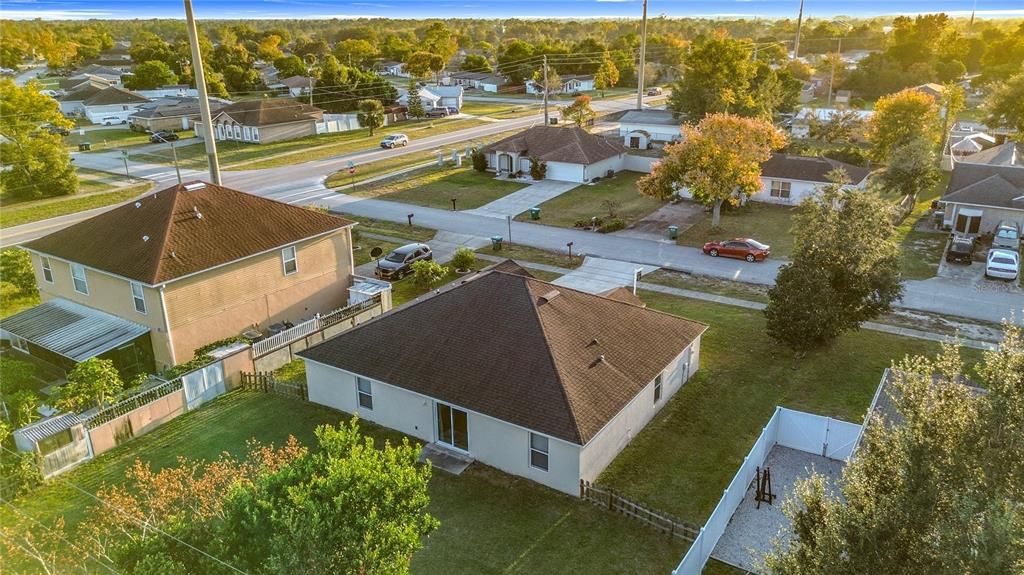 For Sale: $355,000 (4 beds, 2 baths, 1591 Square Feet)