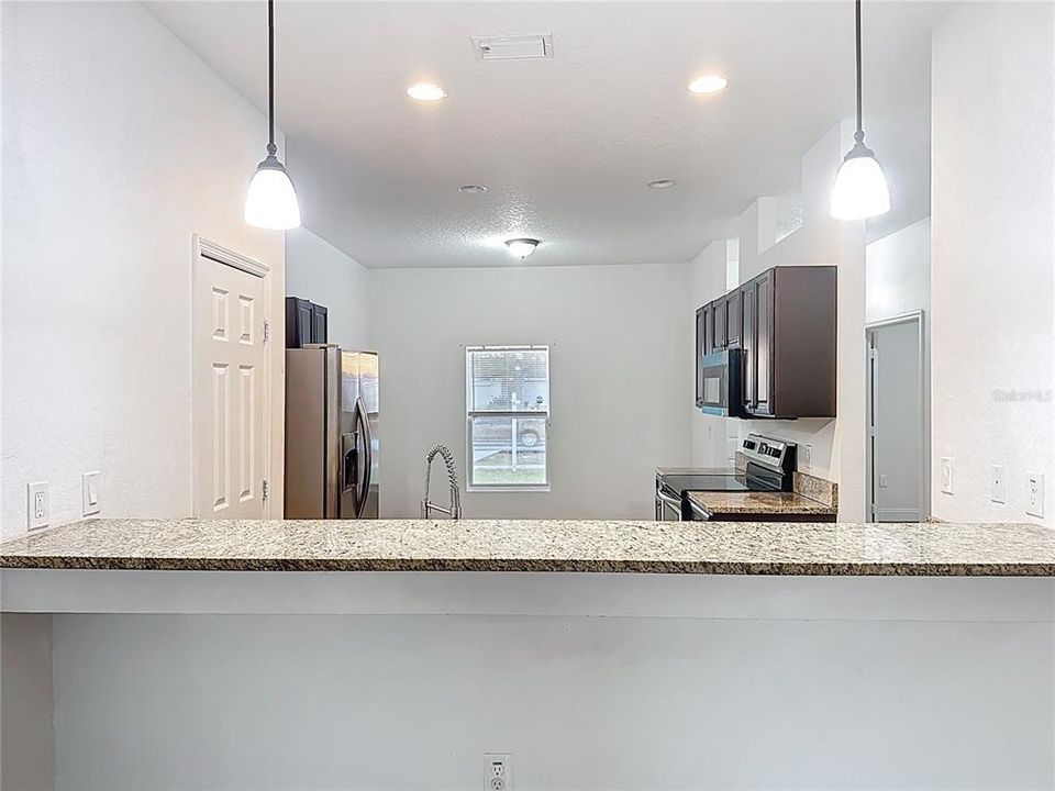 For Sale: $355,000 (4 beds, 2 baths, 1591 Square Feet)