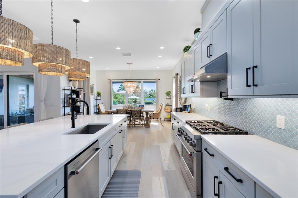 For Rent: $10,000 (4 beds, 4 baths, 4860 Square Feet)