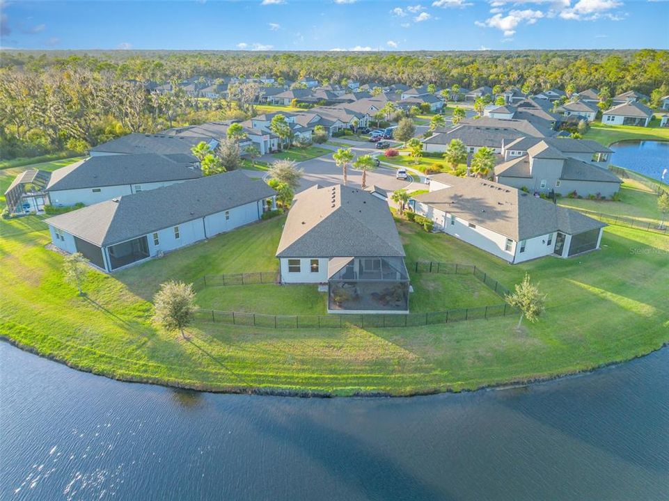 For Sale: $549,900 (4 beds, 3 baths, 2139 Square Feet)