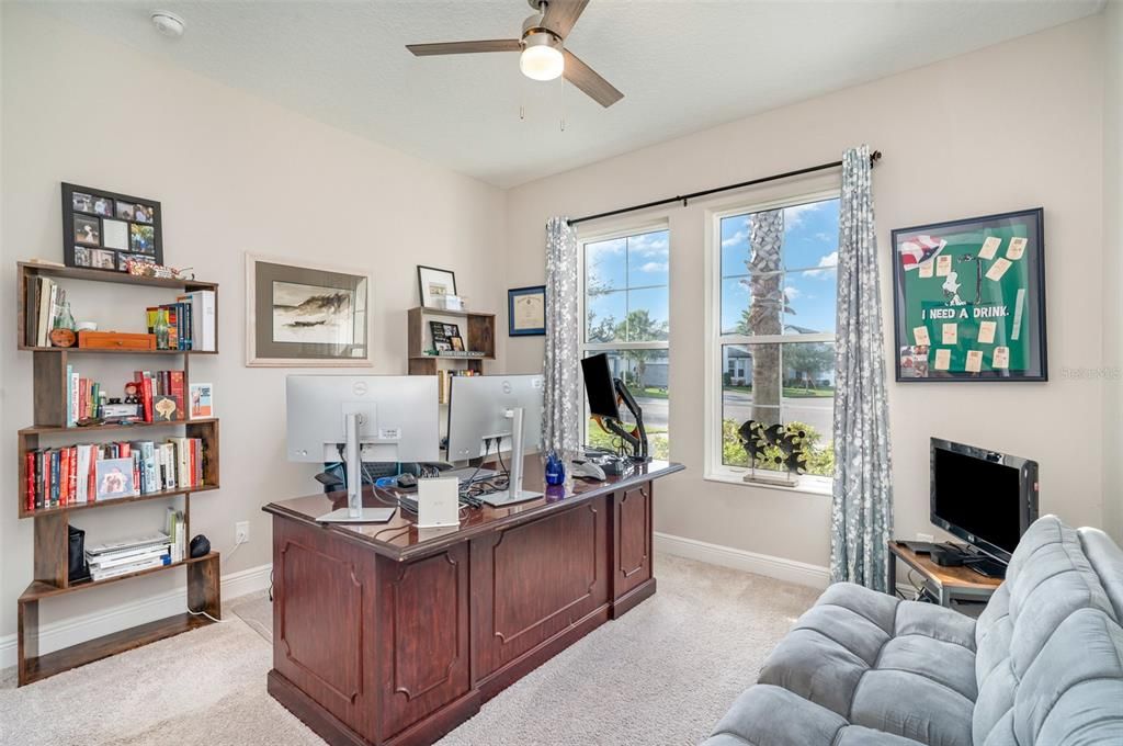 For Sale: $549,900 (4 beds, 3 baths, 2139 Square Feet)