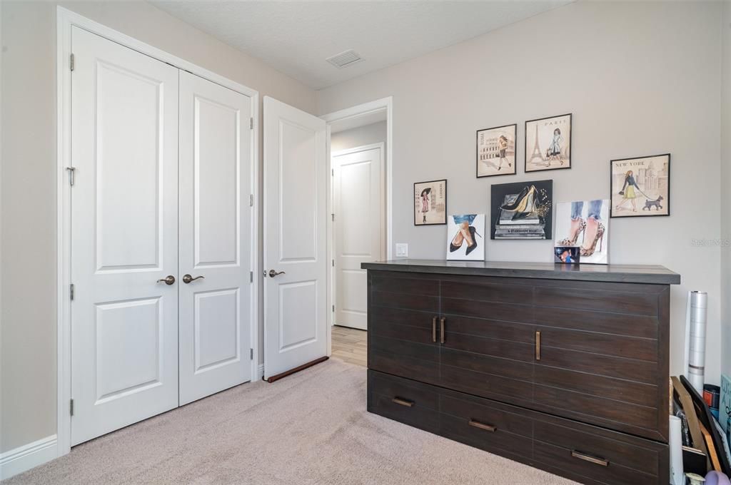 For Sale: $549,900 (4 beds, 3 baths, 2139 Square Feet)