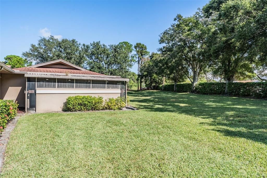 For Sale: $184,000 (1 beds, 1 baths, 825 Square Feet)