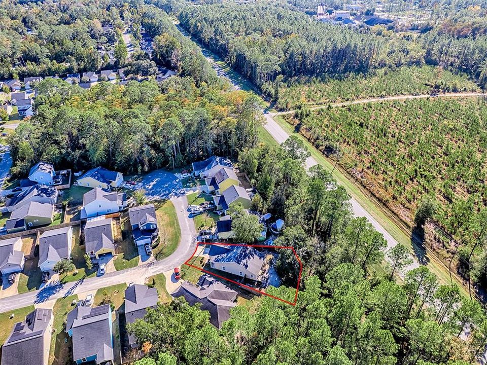 For Sale: $285,000 (3 beds, 2 baths, 1241 Square Feet)