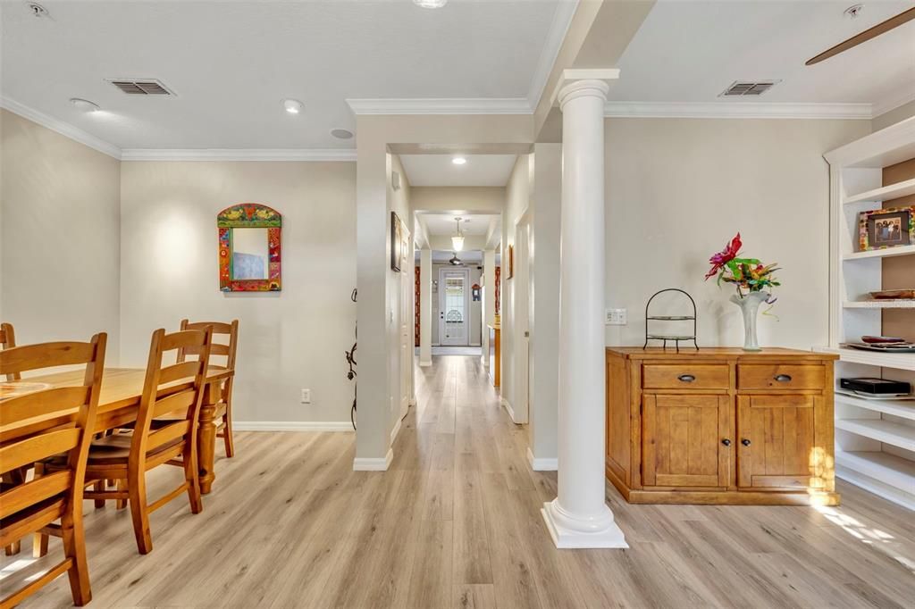 待售: $650,000 (2 贝兹, 2 浴室, 2070 平方英尺)