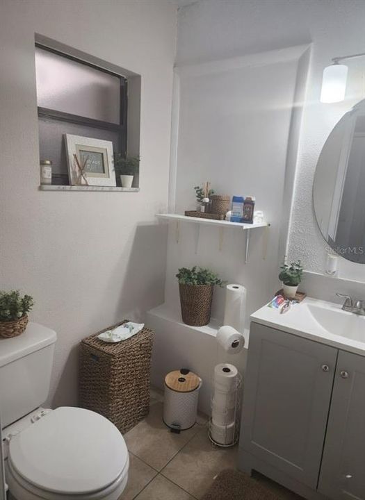 合同活跃: $480,000 (3 贝兹, 2 浴室, 2084 平方英尺)