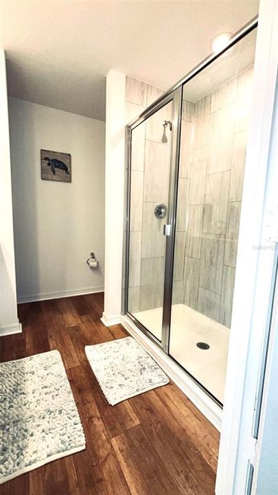 待售: $380,000 (4 贝兹, 3 浴室, 1975 平方英尺)