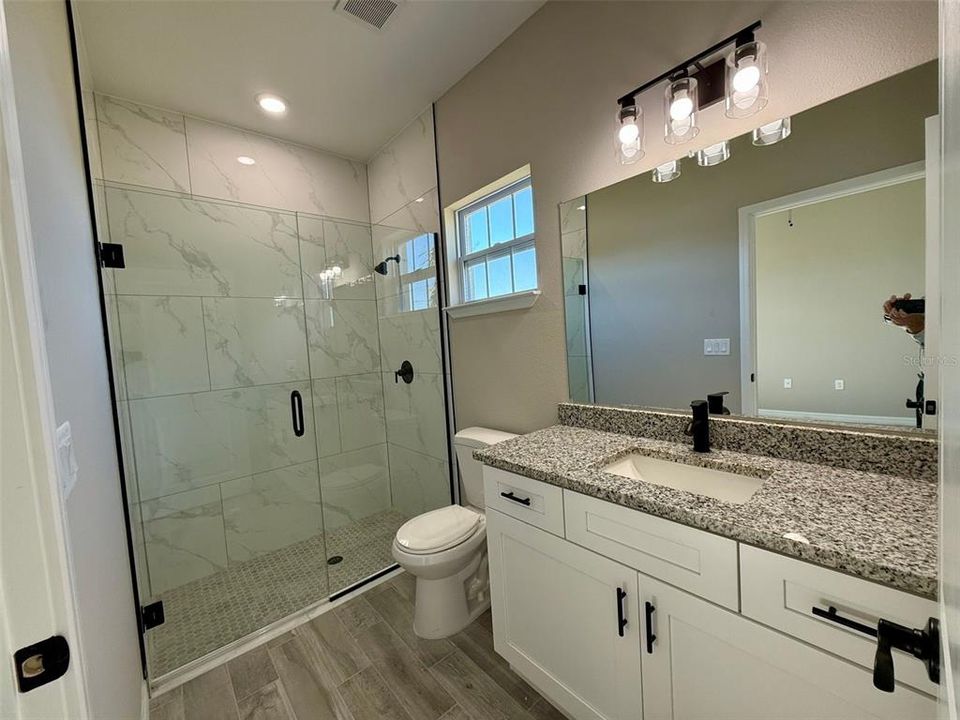 出租: $1,650 (3 贝兹, 2 浴室, 1350 平方英尺)