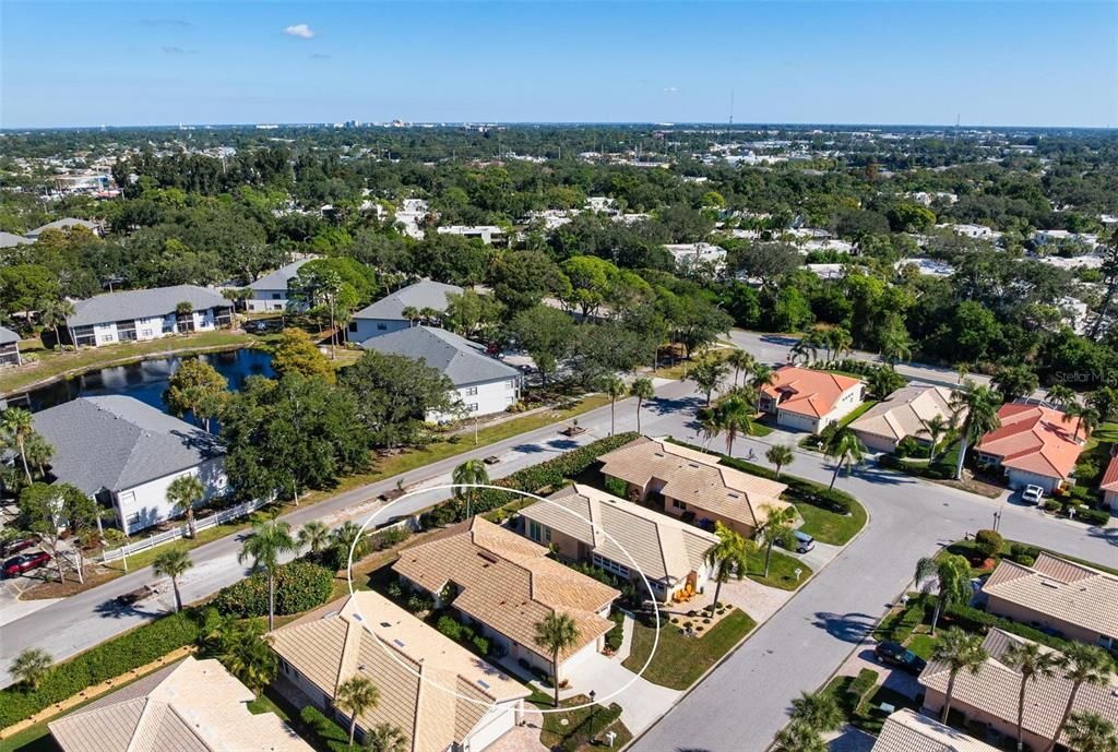 For Sale: $379,000 (2 beds, 2 baths, 1767 Square Feet)