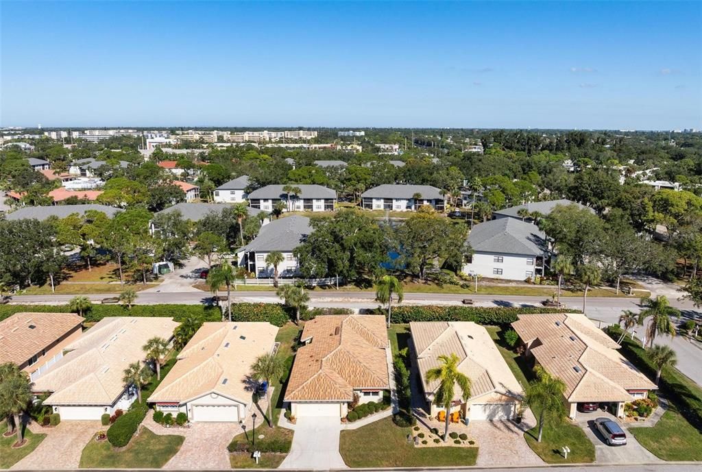 For Sale: $379,000 (2 beds, 2 baths, 1767 Square Feet)