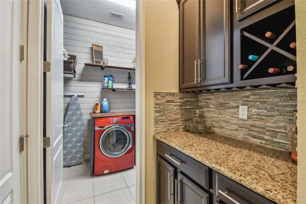 For Sale: $639,000 (4 beds, 3 baths, 2475 Square Feet)