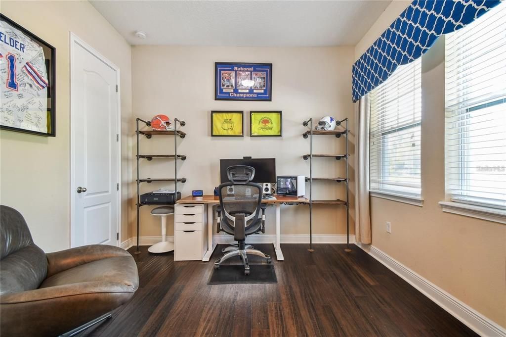 For Sale: $639,000 (4 beds, 3 baths, 2475 Square Feet)