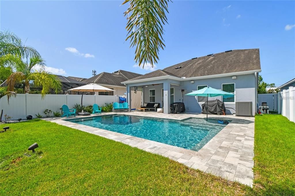 For Sale: $639,000 (4 beds, 3 baths, 2475 Square Feet)