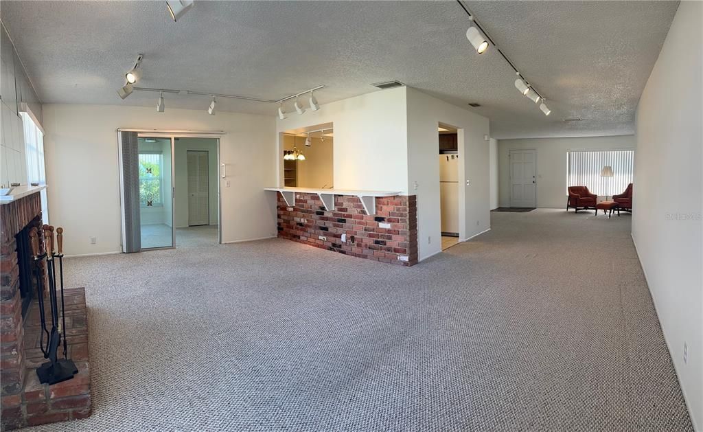 En Venta: $324,900 (2 camas, 2 baños, 1776 Pies cuadrados)