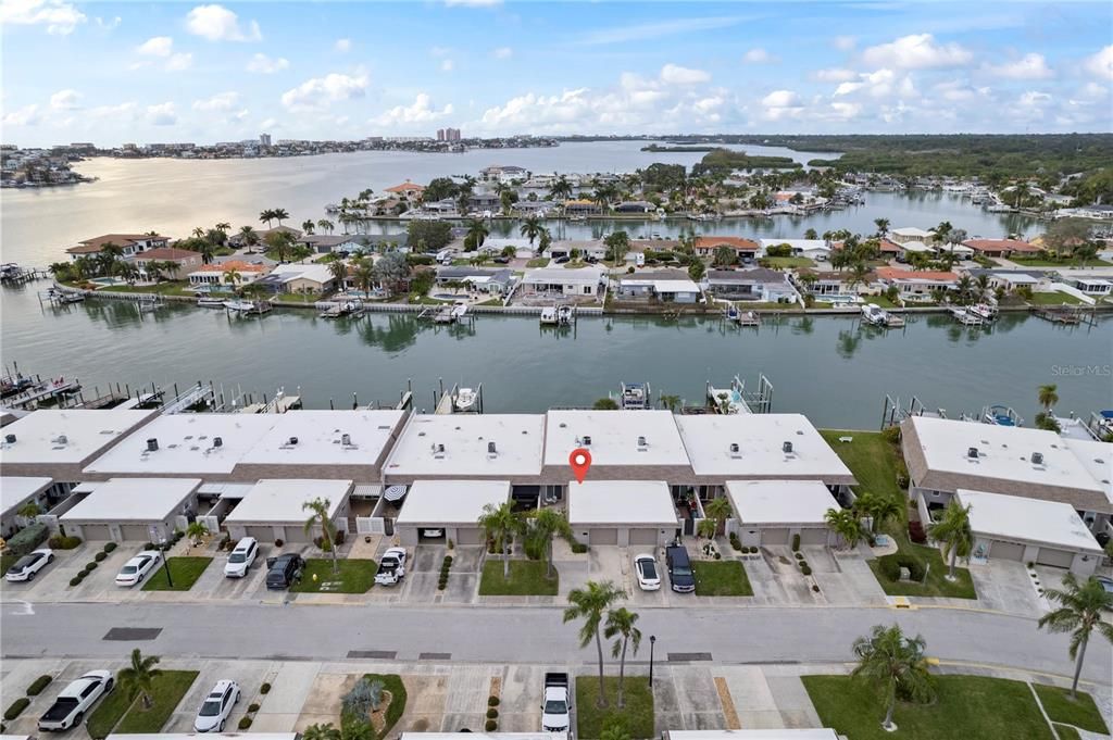 For Sale: $489,999 (2 beds, 2 baths, 1400 Square Feet)