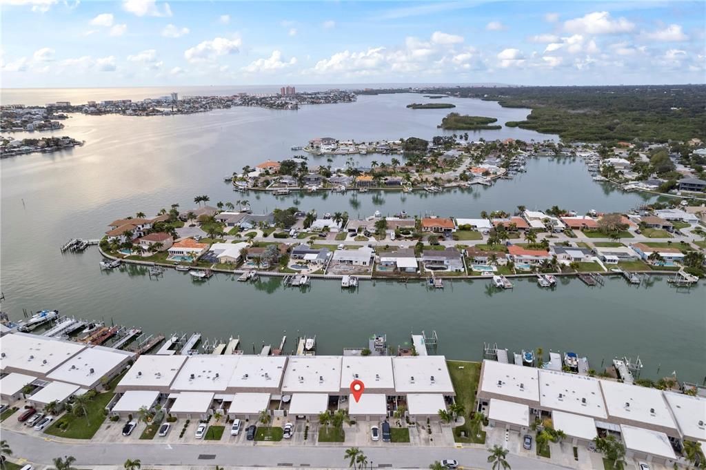 For Sale: $489,999 (2 beds, 2 baths, 1400 Square Feet)