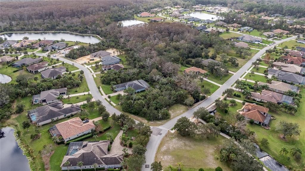 待售: $219,900 (0.58 acres)