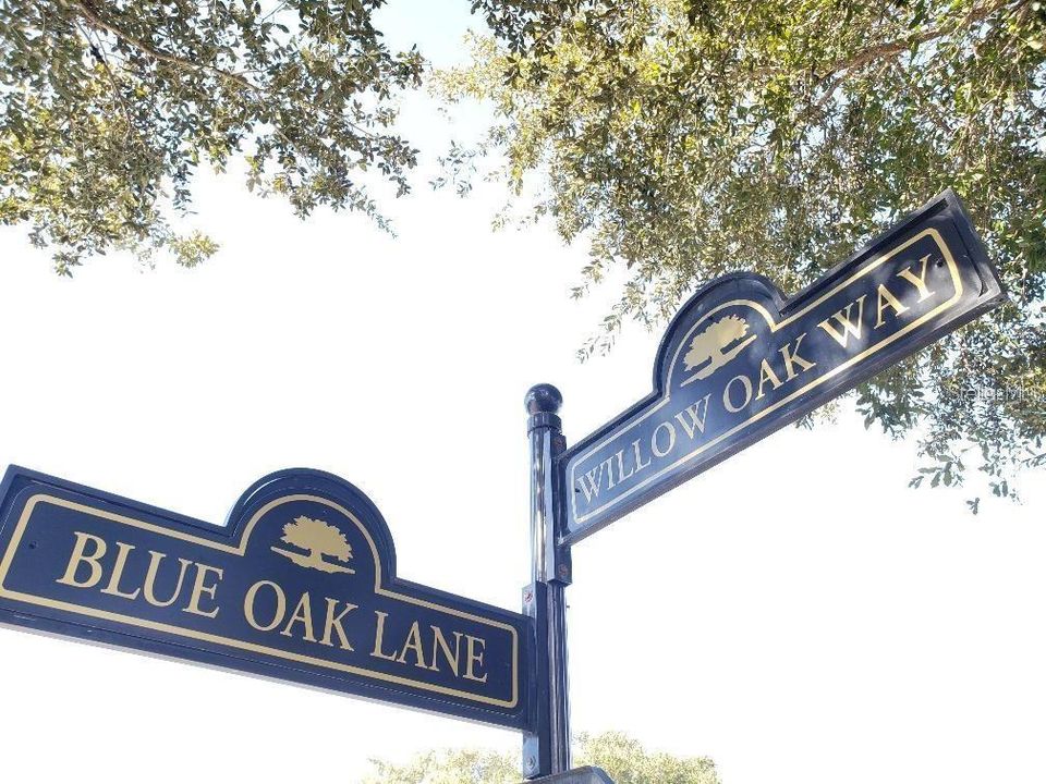 待售: $219,900 (0.58 acres)