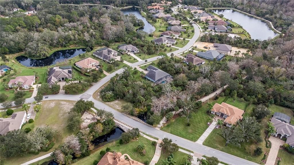 待售: $219,900 (0.58 acres)