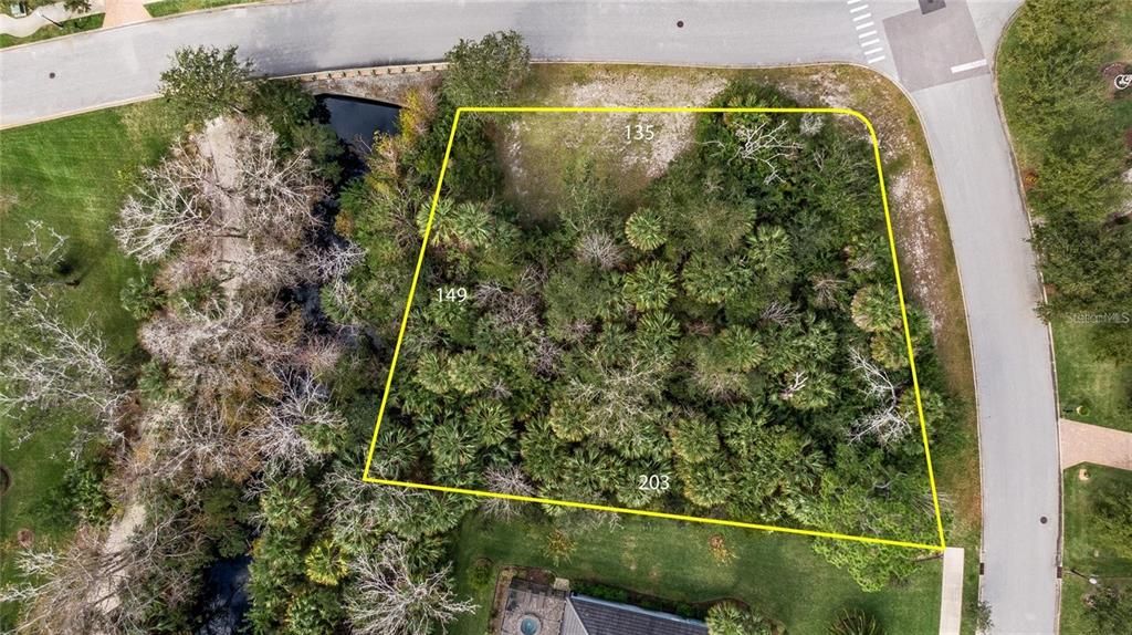 待售: $219,900 (0.58 acres)