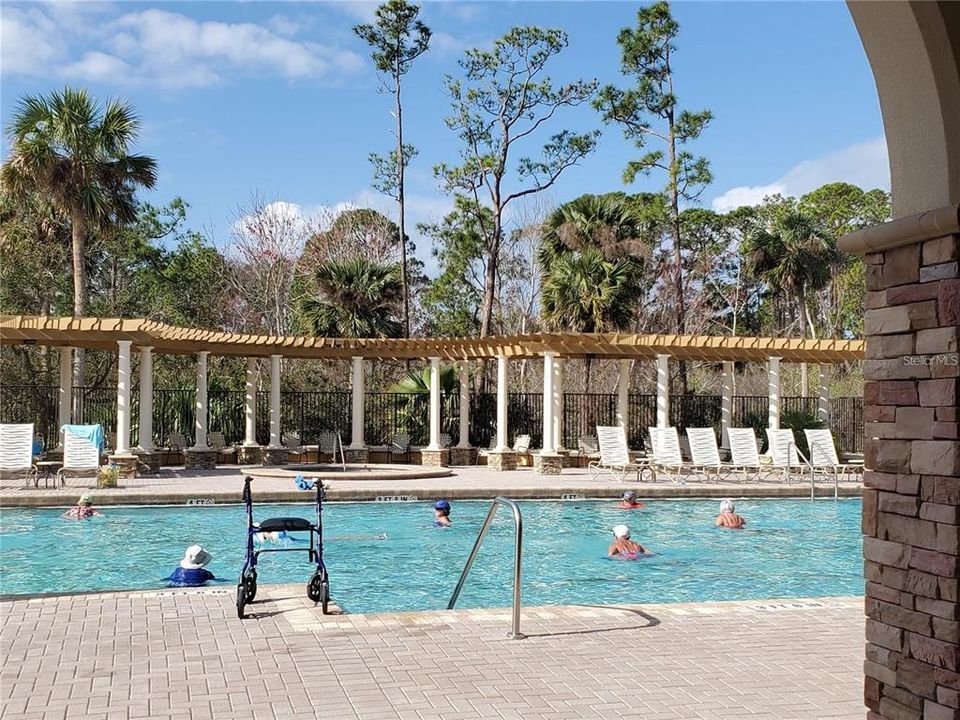 待售: $219,900 (0.58 acres)