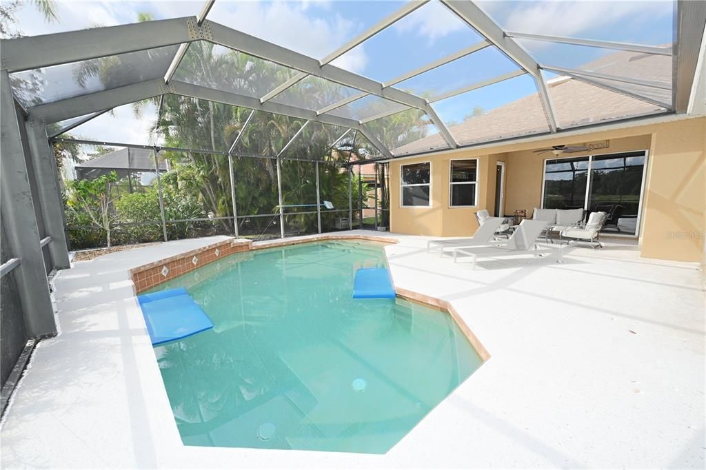 For Rent: $3,900 (5 beds, 3 baths, 2862 Square Feet)